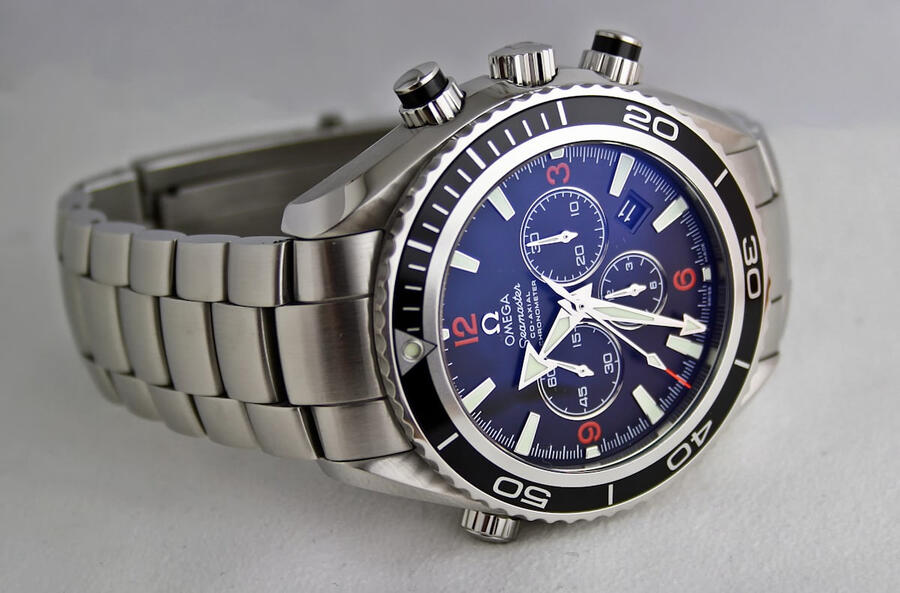 Thiyagu royal watch shop